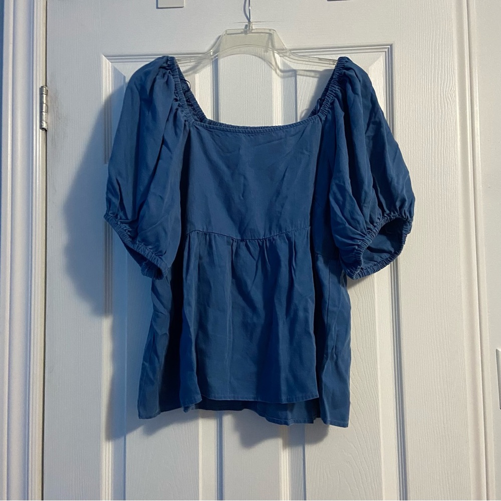 Old Navy NWT Women's Blue Smocked Jean Short Puff-Sleeve Babydoll Blouse Size XL